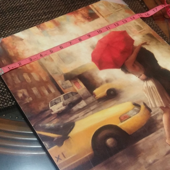 Art Paint Kissing Under Umbrella In New York Romantic Couple Sweet Love Picture - Picture 12 of 15